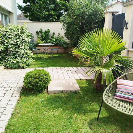 Villa Voltaire Clamart Exteriér fotografie